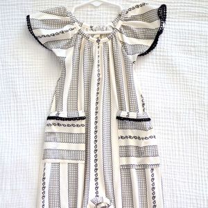 Like new Jessica Simpson baby girls jumpsuit 6-9 month
